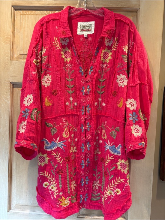 Johnny Was Tops - Johnny Was Biya Felicity Embroidered Button-Front Tunic Size L